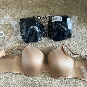NWT Soma vanishing back bras (black and nude) - size 38C